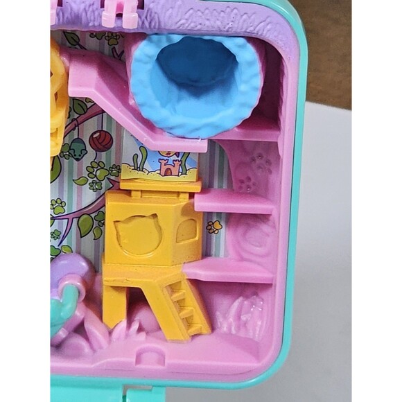 Shopkins Lil' Secrets Cute Scoops Ice Cream Lock Playset Tiny World Toy Locket - Picture 5 of 10